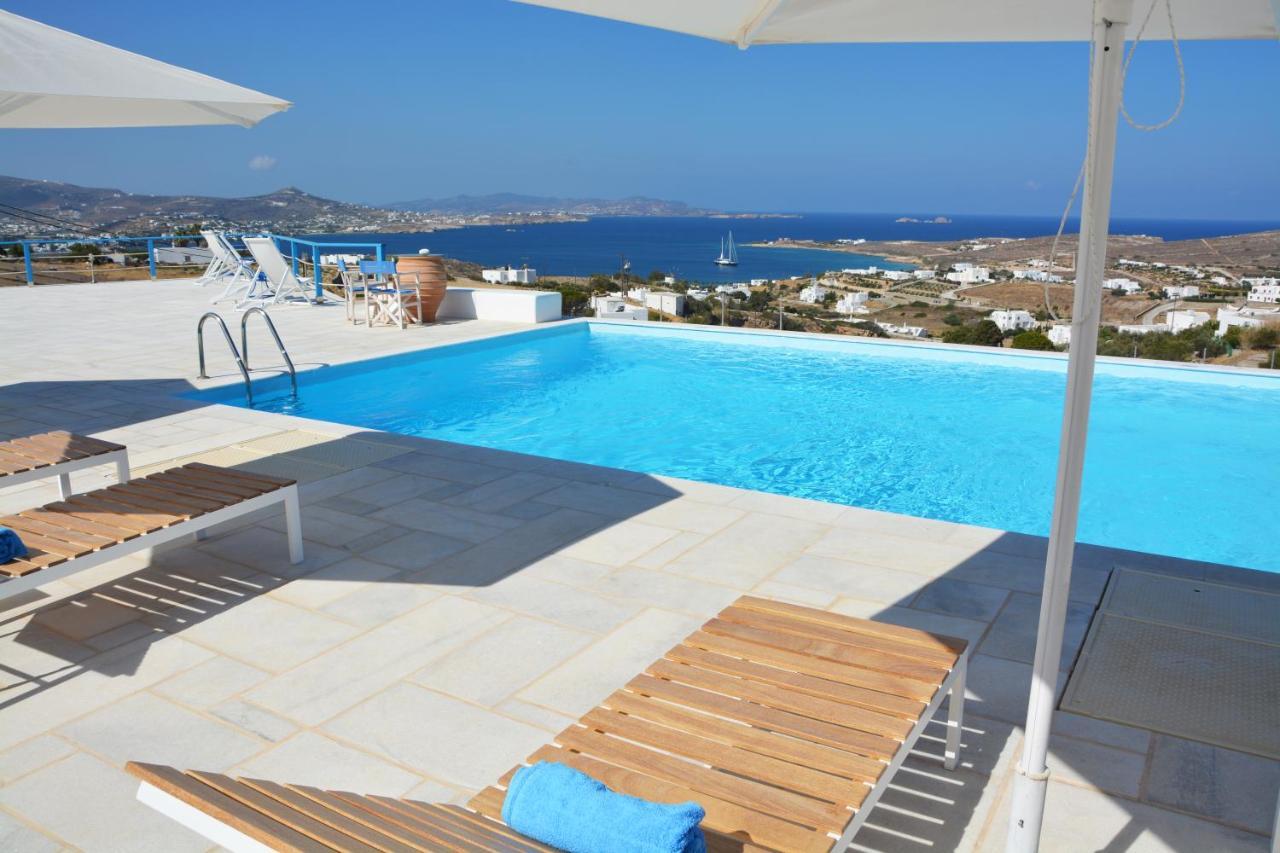 White Blue Houses & Apartments Paros Eksteriør billede