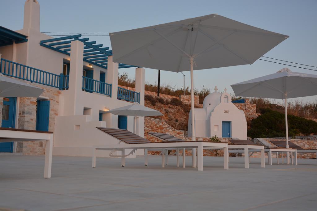 White Blue Houses & Apartments Paros Eksteriør billede