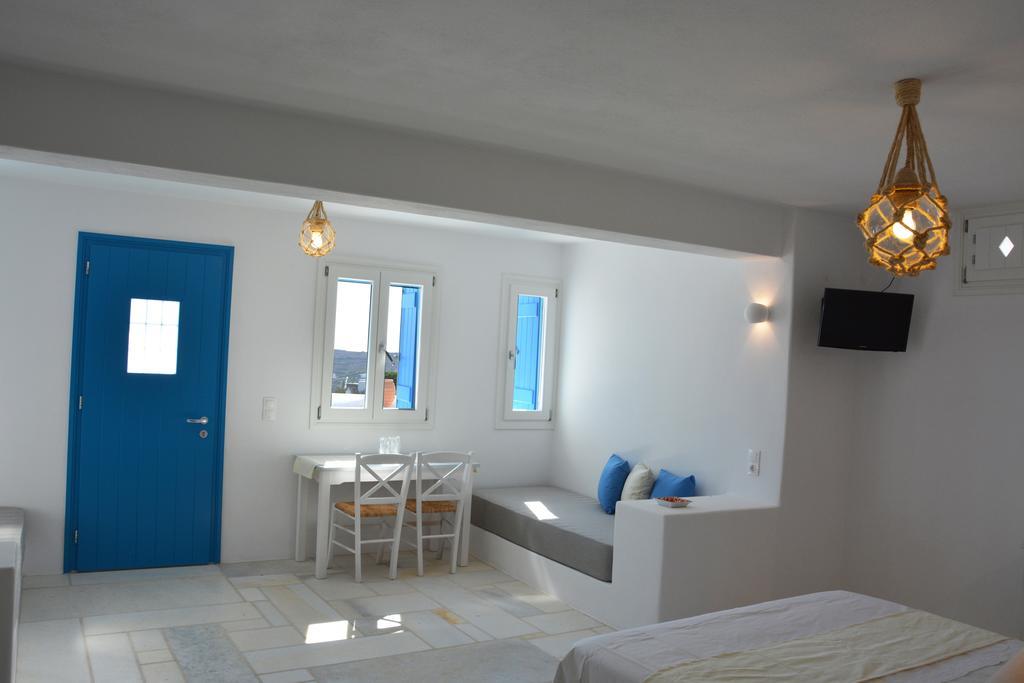 White Blue Houses & Apartments Paros Eksteriør billede