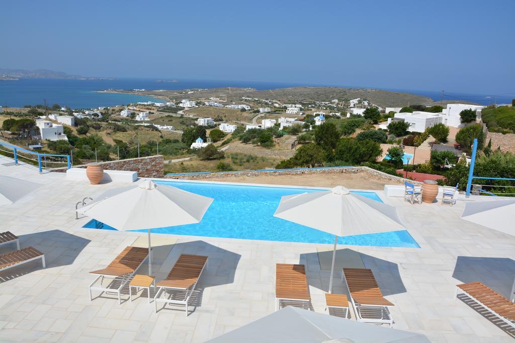 White Blue Houses & Apartments Paros Eksteriør billede