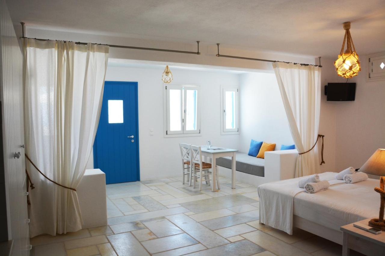 White Blue Houses & Apartments Paros Eksteriør billede