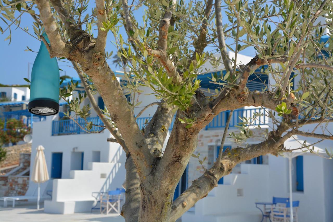 White Blue Houses & Apartments Paros Eksteriør billede